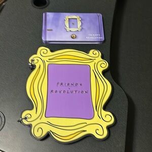 Friends x Revolution‎ Palette Bundle